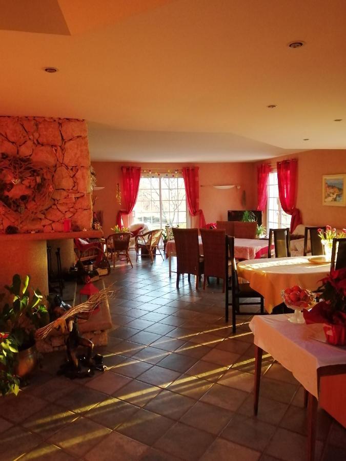 La Maison D'En O Hotel Bagneres-de-Bigorre Exterior photo